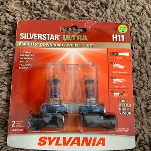 Headlight Bulbs H11 SILVERSTAR ULTRA.